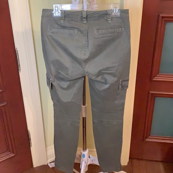 Green cargo style jeans - Picture 2 of 3